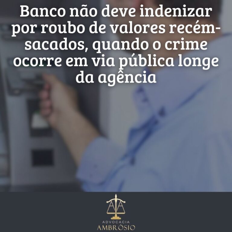 O STJ decidiu que o banco não é responsável por roubo de valores recém-sacados quando o crime ocorre longe da agência. No caso, os clientes pediram indenização porque foram vítimas de roubo após terem sacado dinheiro e percorrido vários quilômetros até o estacionamento público próximo de seu escritório. O STJ reverteu a condenação na justiça estadual, pois considerou que o roubo foi um fato de terceiro (fortuito externo), que isenta o banco de responsabilidade.